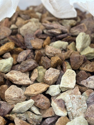 Златолит персиковый декоративная каменная крошка купить в Мурманске