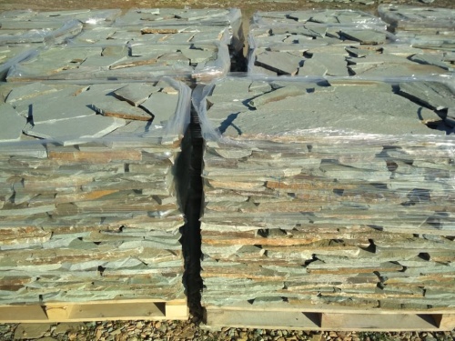 Плитняк златолит зелёный для цоколя, отмостки купить в Мурманске