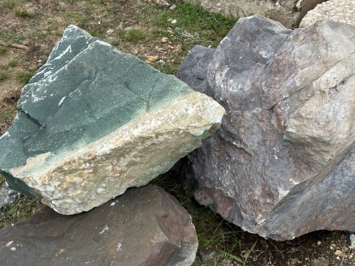 Камни для ландшафтного дизайна зелёные 10-60 килограмм купить в Мурманске