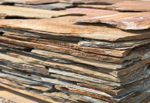 Плитняк кора дерева для цоколя, отмостки купить в Мурманске