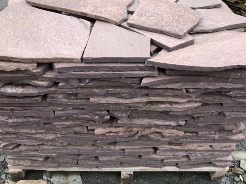 Плитняк лемезит бордовый для облицовки цоколя 20-25 мм  купить в Мурманске