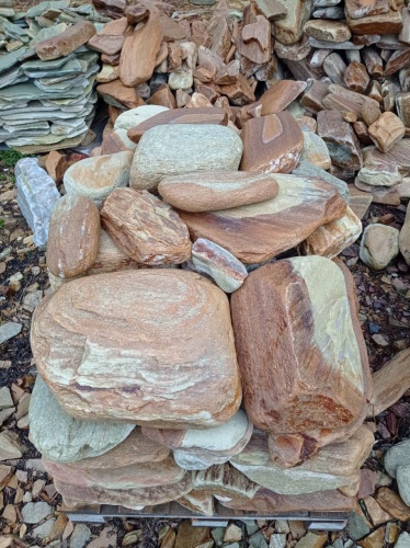 Златолит жёлтый, жёлто-зелёный глыбки и валуны для ланшафтного дизайна купить в Мурманске